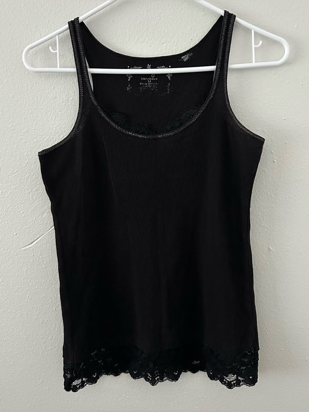 VTG Y2K Energie Lace Trim Tank Top Womens M Fitted Ribbed Black Silver Stitching